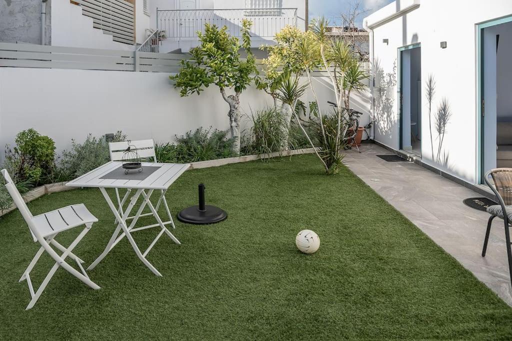 M City Apartments, Garden 2 Chania  Exterior photo